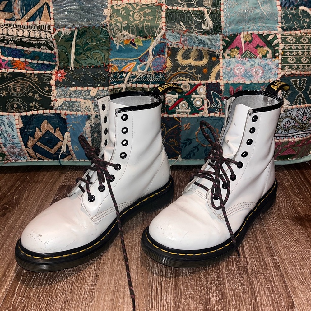 Doc marten original leather boots